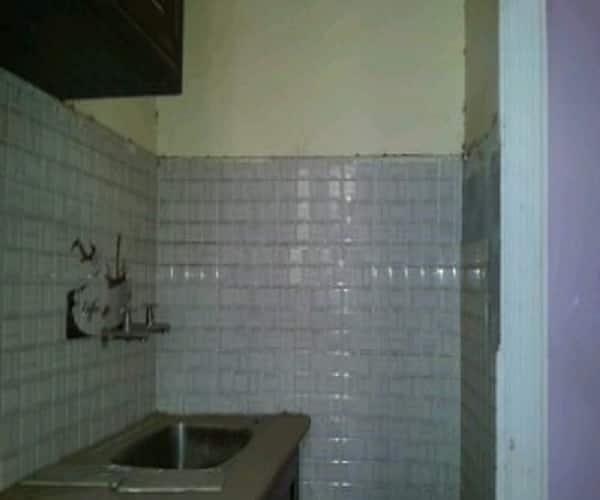 Seprate family accomodation, a home away home, New Delhi 5